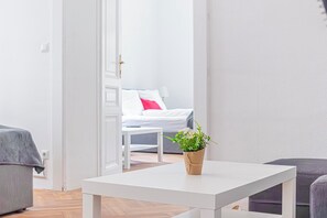 Basic Apartment | Living area - Stylish 2BR Apt Near AKH Easy Center (Vienna)