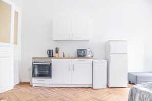 Basic Apartment | Private kitchen - Stylish 2BR Apt Near AKH Easy Center (Vienna)