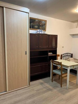 Dining - EURO HOSTEL BAKU (Baku)
