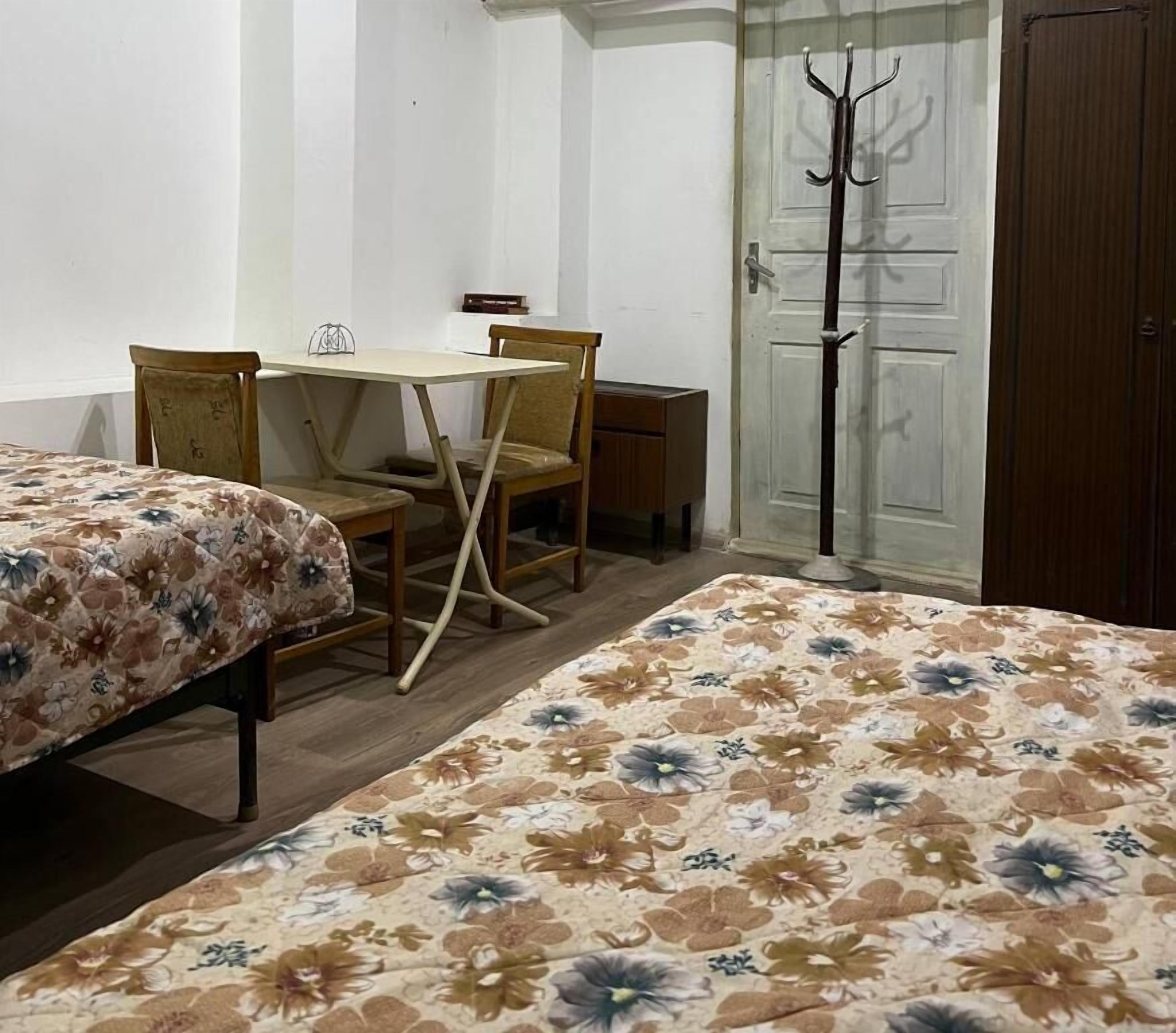 Rom – standard, bakgårdsutsikt | Strykejern/-brett og wi-fi (inkludert)