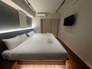 Comfort Twin Room, Balcony, City View | Down duvets, desk, laptop workspace, blackout curtains - Fortune House Imazato (Osaka)