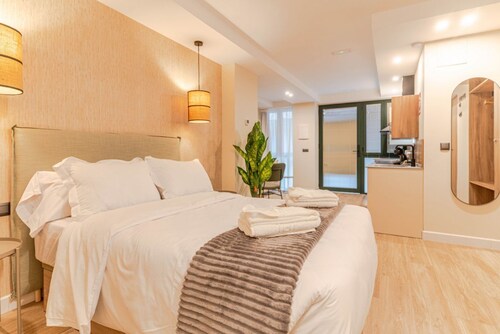 El Partal Apartment – Modern and excellently located