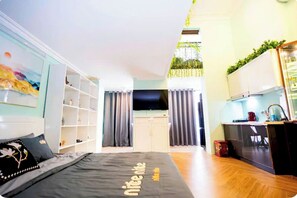 Standard Double Room, City View | Desk, laptop workspace, blackout drapes, soundproofing - Sanso Home (Hanoi)