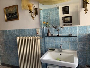 Imagem sem classificação, 4 de 8, botão