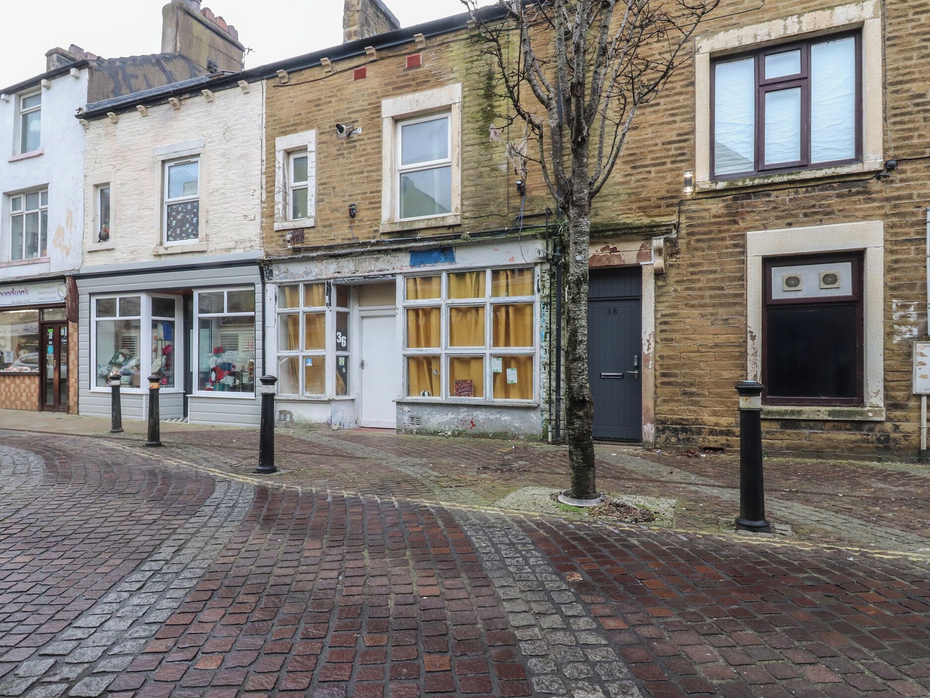 المنشأة من الخارج