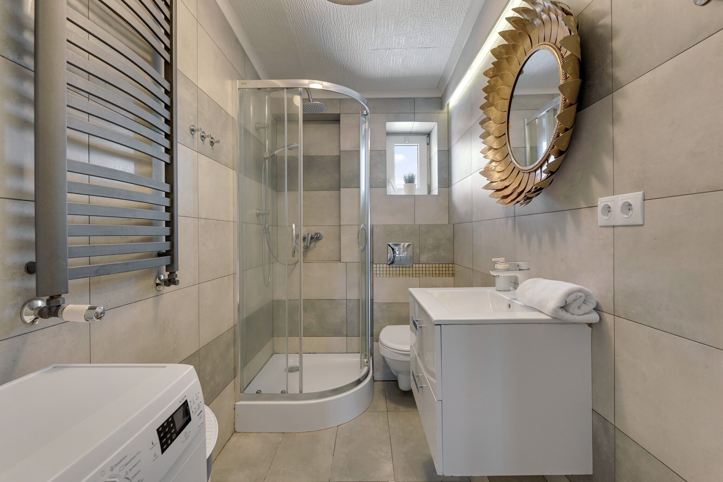 Comfort Apartment | Bathroom