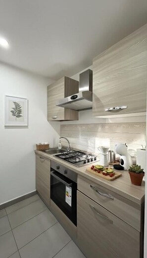 Fridge, microwave, oven, stovetop - Residence Cicerone (Agrigento)