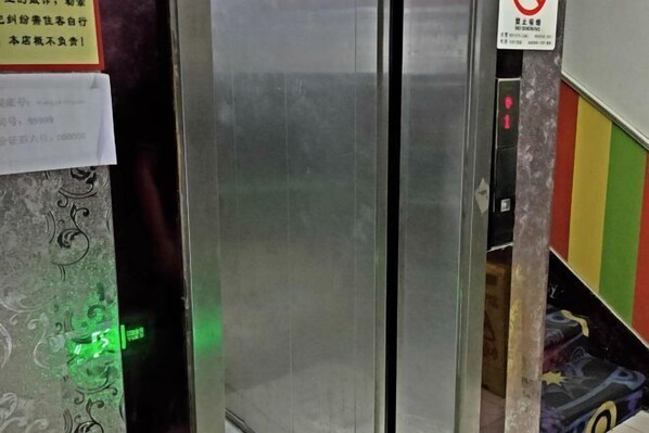 Interior - Yidingjia Hotel (Shanghai)