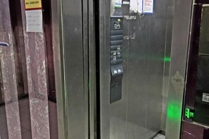 Interior - Yidingjia Hotel (Shanghai)