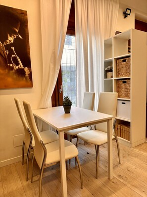 Dining - The independent urban retreat in the heart of the city's historic center. (Orvieto)