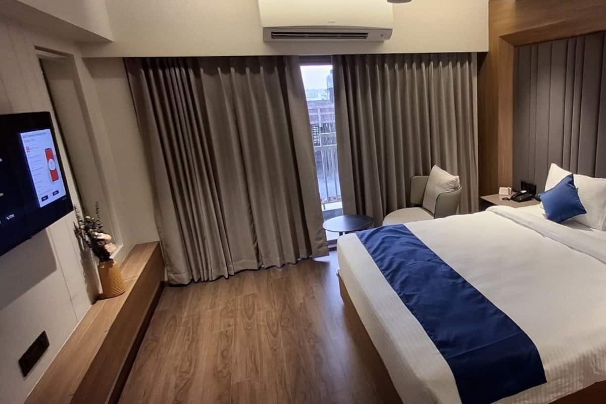 Klúbbherbergi | Skrifborð, vinnuaðstaða fyrir fartölvur