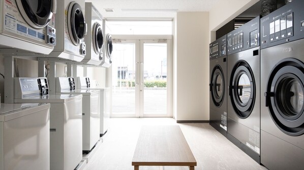 Laundry room - Workers Hotel Kumamoto Ozu (Ozu)