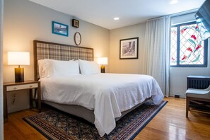 4 Schlafzimmer, Bügeleisen/Bügelbrett, kostenloses WLAN, Bettwäsche