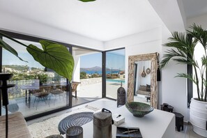 Dining - [NEW]Villa Es-Hi w Private Pool & Scenic Sea View (Kalyves)