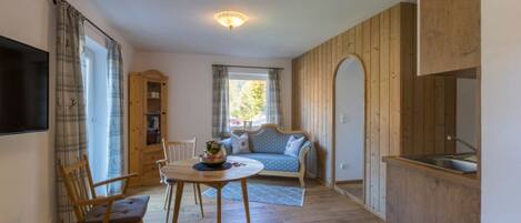 Apartment | Living room