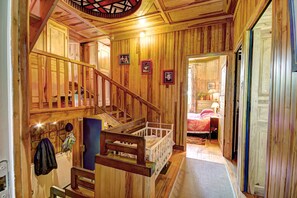 4 多间卧室、熨斗/熨衣板、WiFi