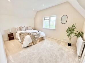 3 habitaciones, internet y ropa de cama 