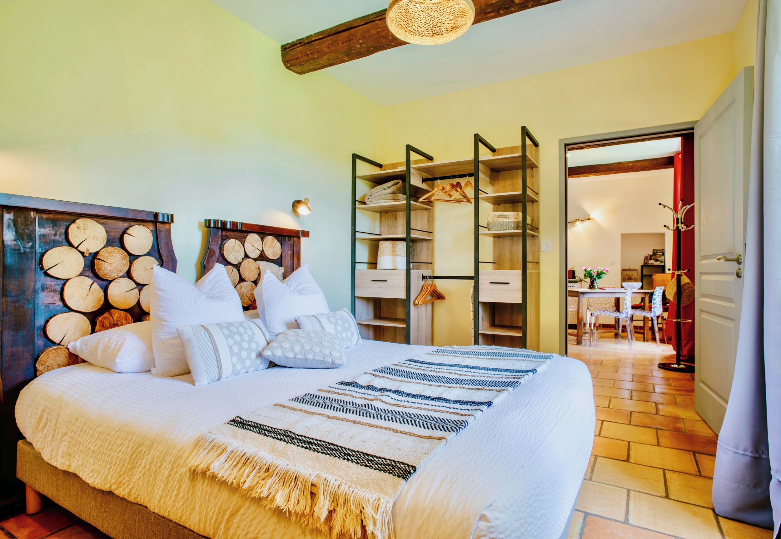 7 多间卧室、熨斗/熨衣板、WiFi、床单