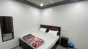 Deluxe Room, City View | Free WiFi - Janki Palace Hotel & Restaurant (Ayodhya)