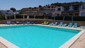 Pool - Villa 'Luna with Shared Pool', Mountain View, Wi-Fi and Air Conditioning (Buddittogliu Straulas)