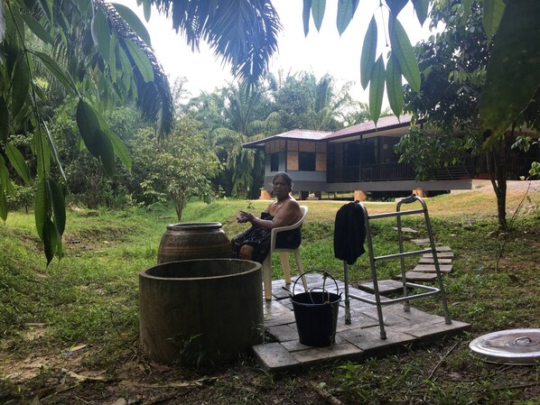 Hus, 1 soverom, tilgjengelighetstilpasset, røyk | Overnattingsstedets uteområder