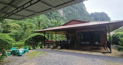 Peaceful House Surrounding by Nature Krabi Province