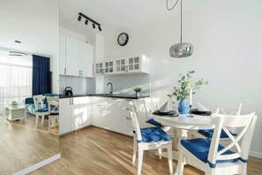 Interior - Stylish Apartment | Pool, Parking and 250 m to the Beach (Kołobrzeg)