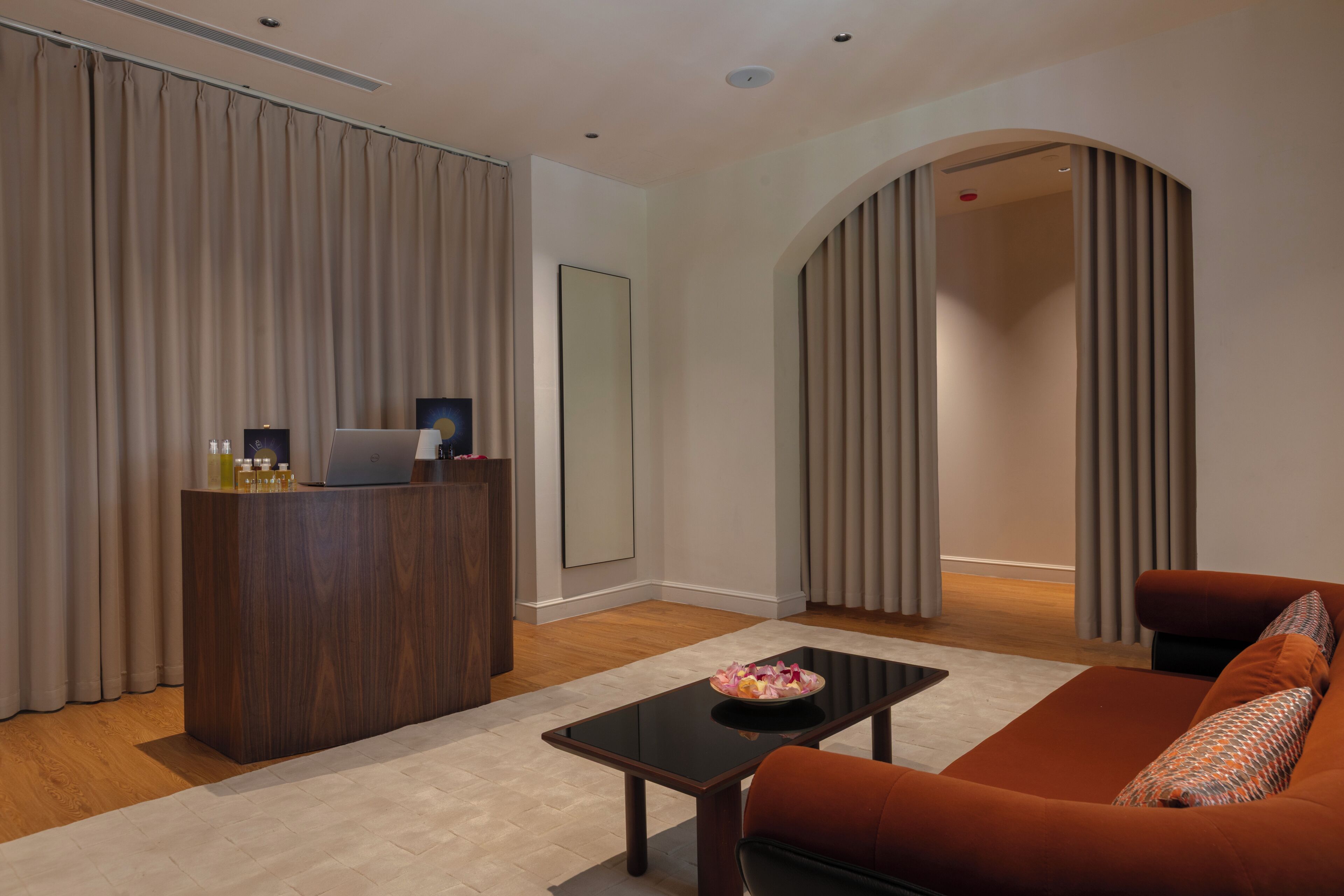 Spa reception