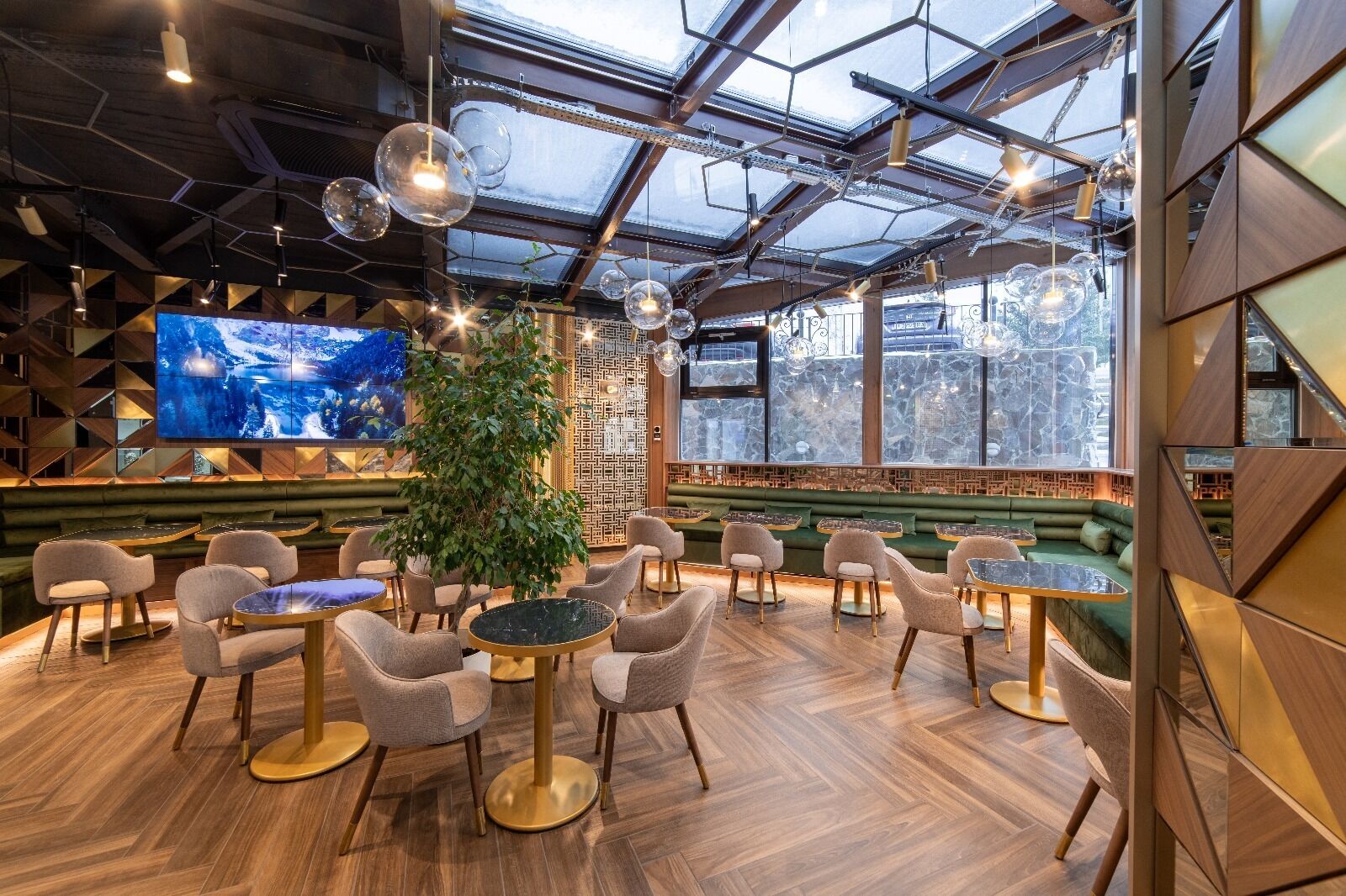 Lobby-Lounge