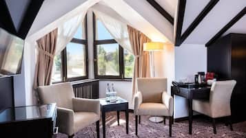 Kamar Double atau Twin Deluks, balkon, pemandangan gunung | Interior