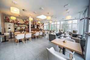 매일 주문 요리 무료 아침 식사 포함