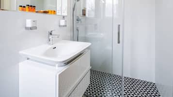Suite Deluxe | Bany | Sabatilles
