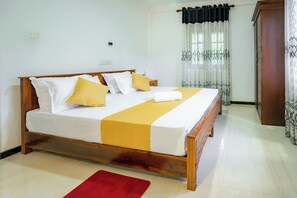 Comfort Apartment, Garden View - Villa Amora Hikkaduwa (Hikkaduwa)