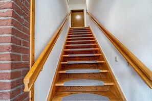 Interior - Apartment 'Sonnenuntergang' with Balcony and Wi-Fi (Nordstrand)