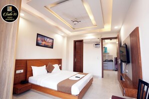 Luxury Apartment, Balcony, Garden View | Desk, laptop workspace, soundproofing, iron/ironing board - Suite 16 Studio Apartment (Gurugram)