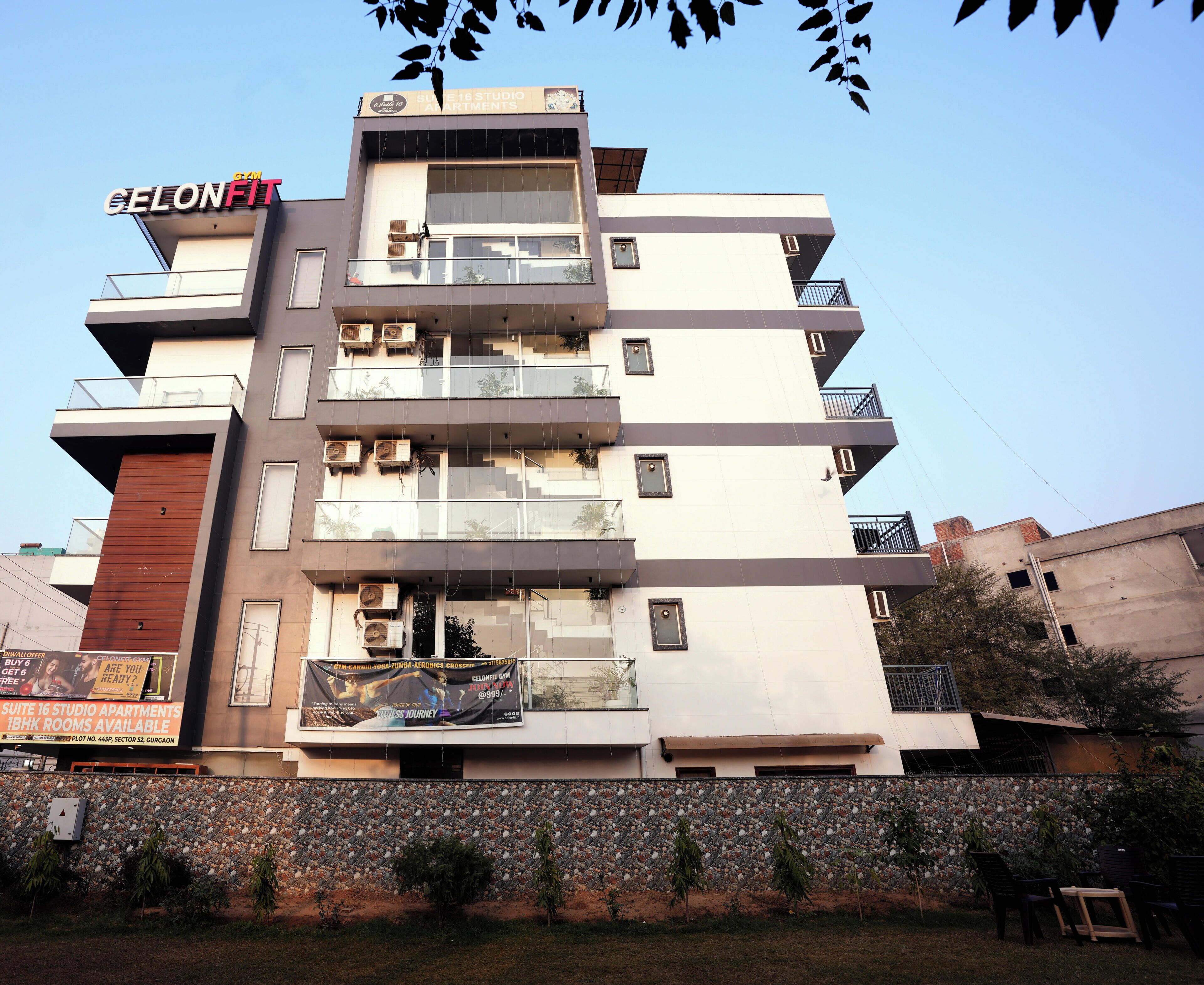 Apartamento de lujo, balcón, vistas al jardín | Exterior