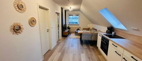 Microwave, oven, stovetop