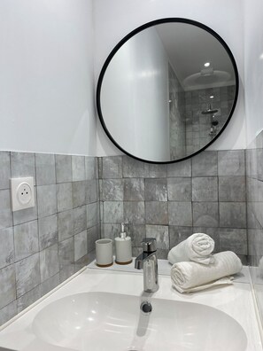 Hair dryer, towels, soap, toilet paper