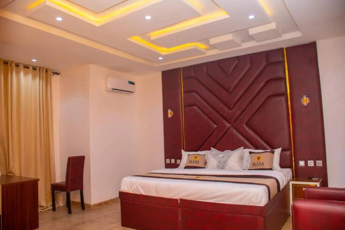 Economy Room, Balcony, City View | Desk, laptop workspace, soundproofing, free WiFi