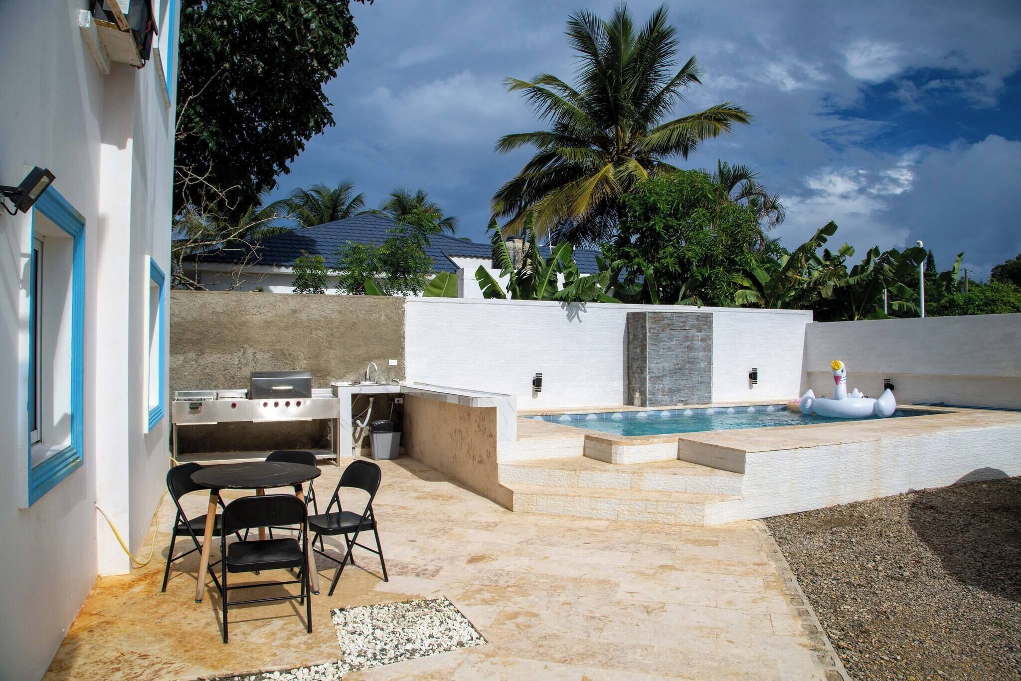 Căn hộ, 2 phòng ngủ, ban công, quang cảnh hồ bơi | Hồ bơi | Hồ bơi ngoài trời 