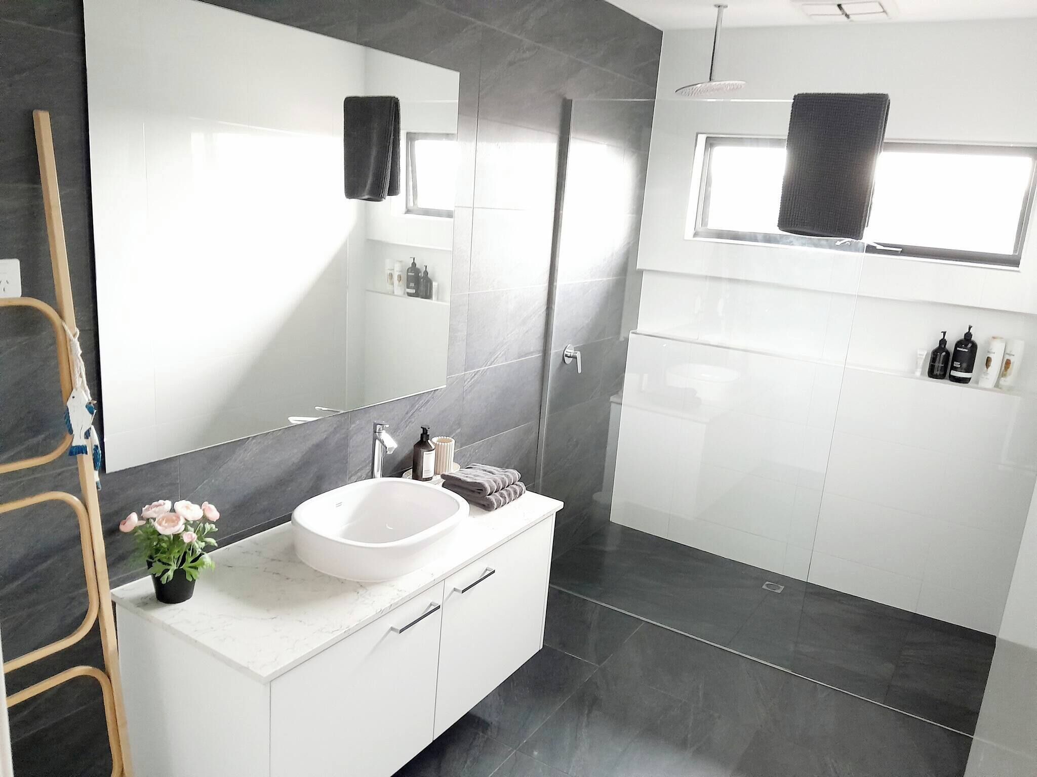 House, 5 Bedrooms, Accessible, Patio | Bathroom