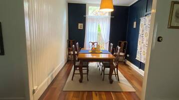 Ferienhaus, 2 Schlafzimmer, barrierefrei, Balkon | Esszimmer