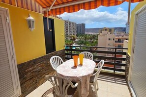 Outdoor dining - Nicpa atico Los Cristianos (Los Cristianos)