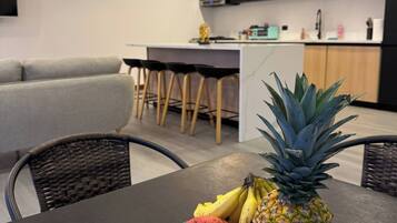 Shared Dormitory, 1 Bedroom, Accessible | Dining