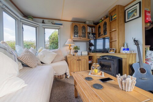 Luxury Coastal Hideaway in Cornwall - Dog Friendly