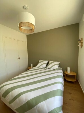 3 bedrooms, iron/ironing board, travel cot, free WiFi - HOUSE NEAR THE BEACHES 1.5 km FROM THE POINTE DE MOUSTERLIN (Fouesnant)