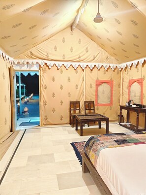 Deluxe Swiss Tent | Truy cập Internet không dây miễn phí 