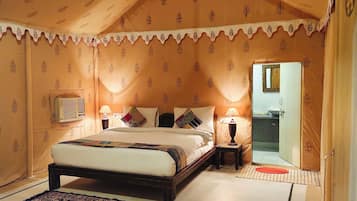 Super Deluxe Swiss Tent | Free WiFi