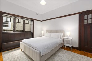 2 chambres, bureau, Wi-Fi, draps fournis