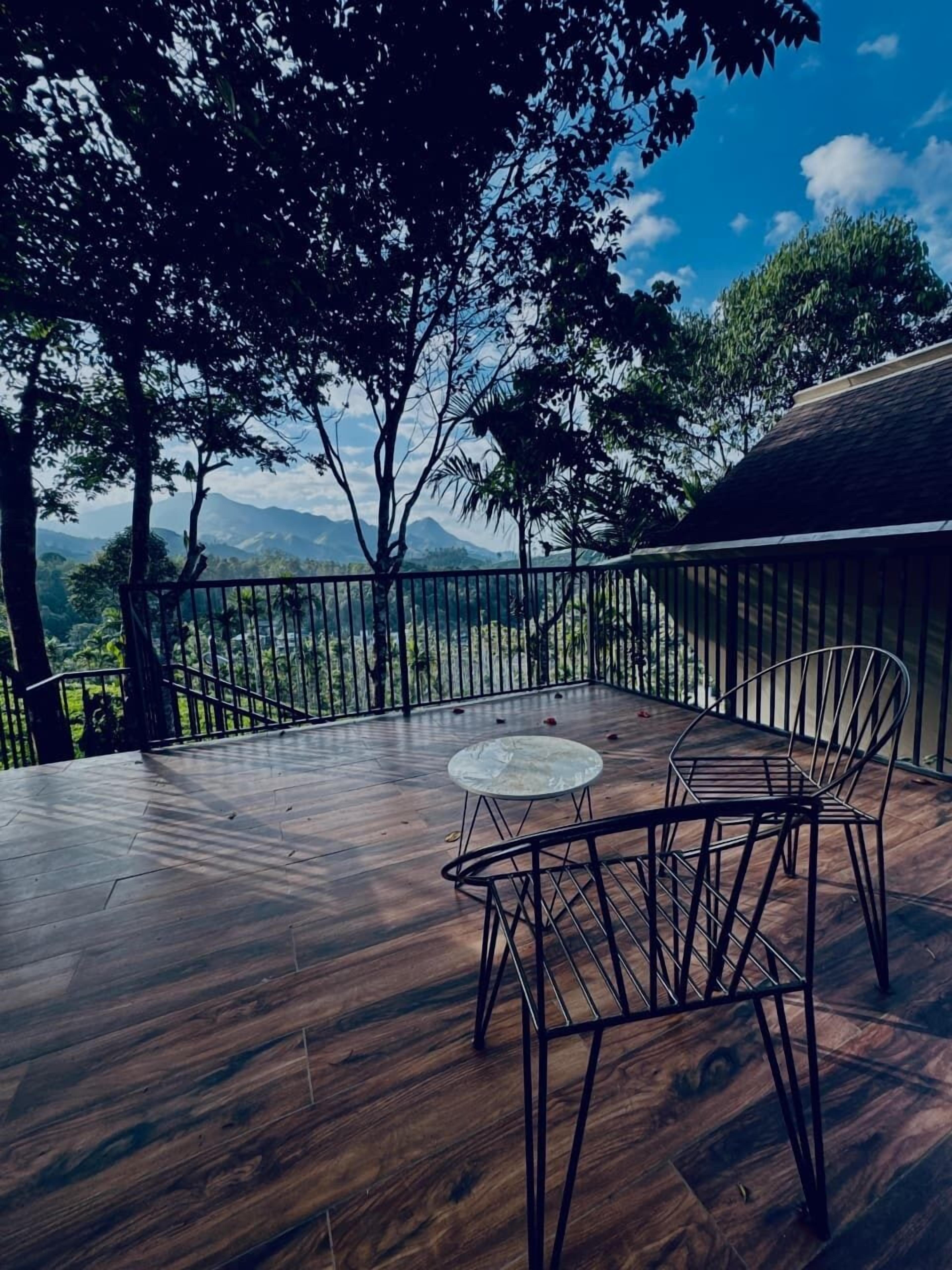 Premium Tree House | Terrace/patio